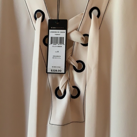 Adorable BCBG springtime dress - Picture 2 of 4